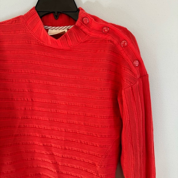 Maeve Anthropologie Red Textured Knit Mock Neck Button Shoulder Top Small - Picture 2 of 8